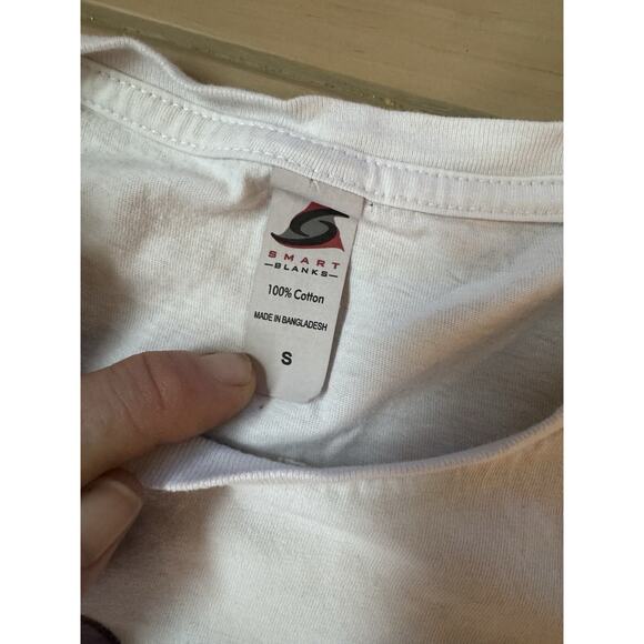 Lot of 4 Women's Junior's Short Sleeve Shirts. Levi’s, Forever 21. Size Small - Picture 4 of 10